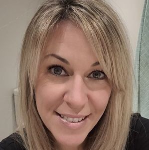 Meet your Posher, Stéphanie